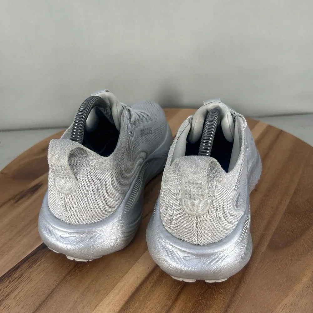 Brooks Adrenaline GTS 25 Women Running Shoes Silver Grey 1204431B184 Size 7.5